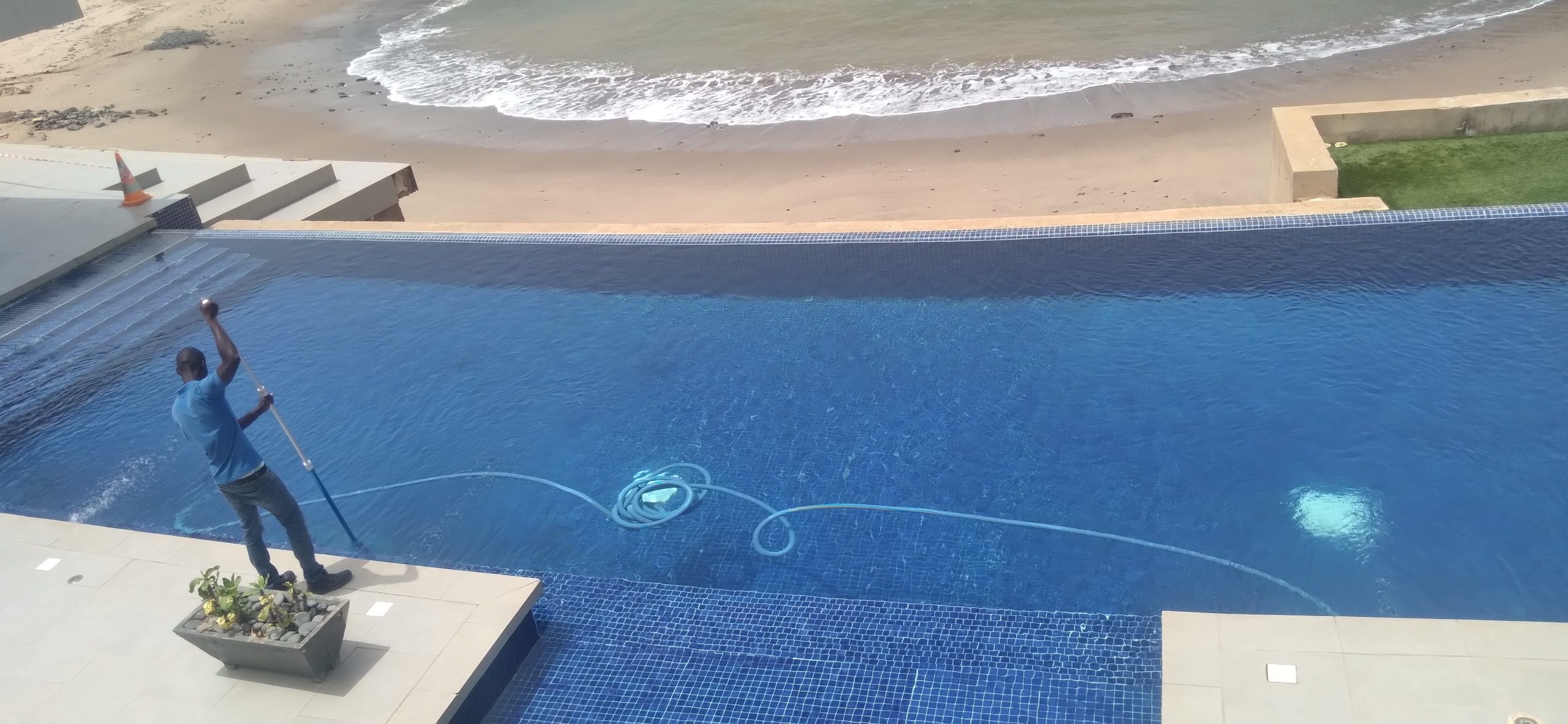 20220811_120524-scaled